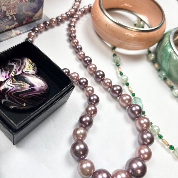 Assorted Jewelry Lot W/Floral Box Necklaces Bracelets & Cameo Pendant,butterfly - Picture 7 of 16